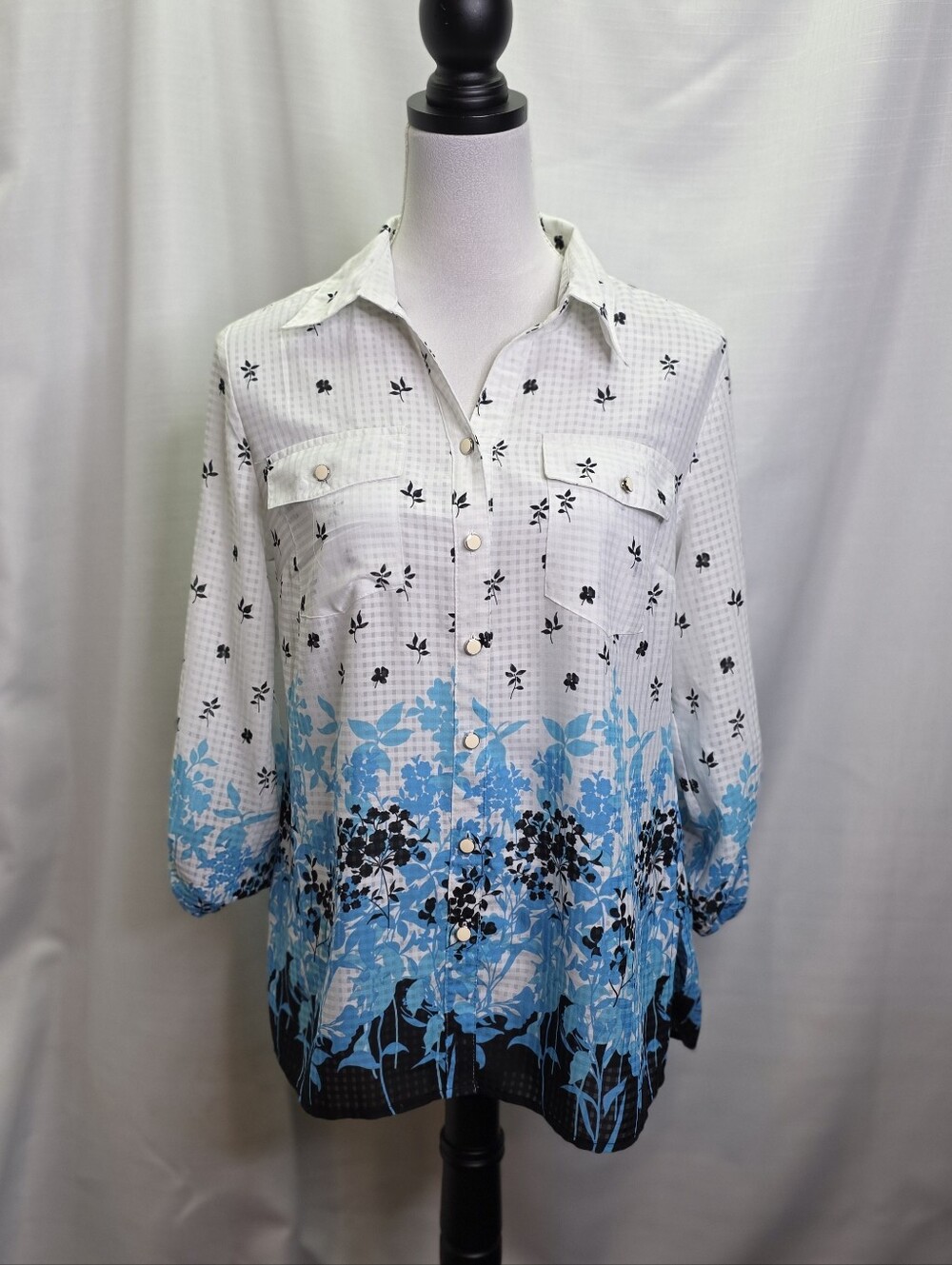 Elementz Floral Button Down Blouse Size Small